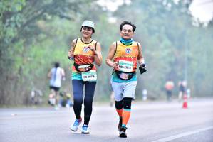 BIB: 27078, 20118
                            <button type="button" onclick="openModal(10124274)" class="btn btn-primary btn-sm float-right btn-popup" data-toggle="modal" data-target=".modal-high-quality">
                        <i class="fas fa-shopping-cart"></i> Add to Cart
                    </button>
                                            <button type="button" onclick="isThisMe(10124274, true)" class="btn btn-success btn-sm float-right btn-popup btn-isme hidden" data-toggle="tooltip" data-placement="bottom" title="นี่คือรูปของคุณใช่ไหม คลิกที่นี่เพื่อเอาเข้าอัลบั้ม">
                        <i class="fas fa-plus"></i> Add to album
                    </button>
                    <button type="button" onclick="isThisMe(10124274, false)" class="btn btn-warning btn-sm float-right btn-popup btn-isnotme hidden">
                        <i class="fas fa-ban"></i> Remove from album
                    </button>